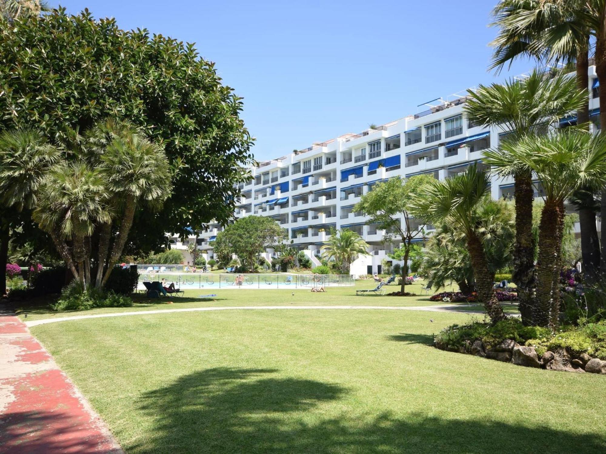 En Puerto Banus * Marbella